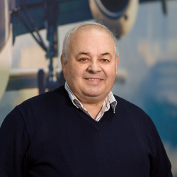 Александров<span>Александр</span>